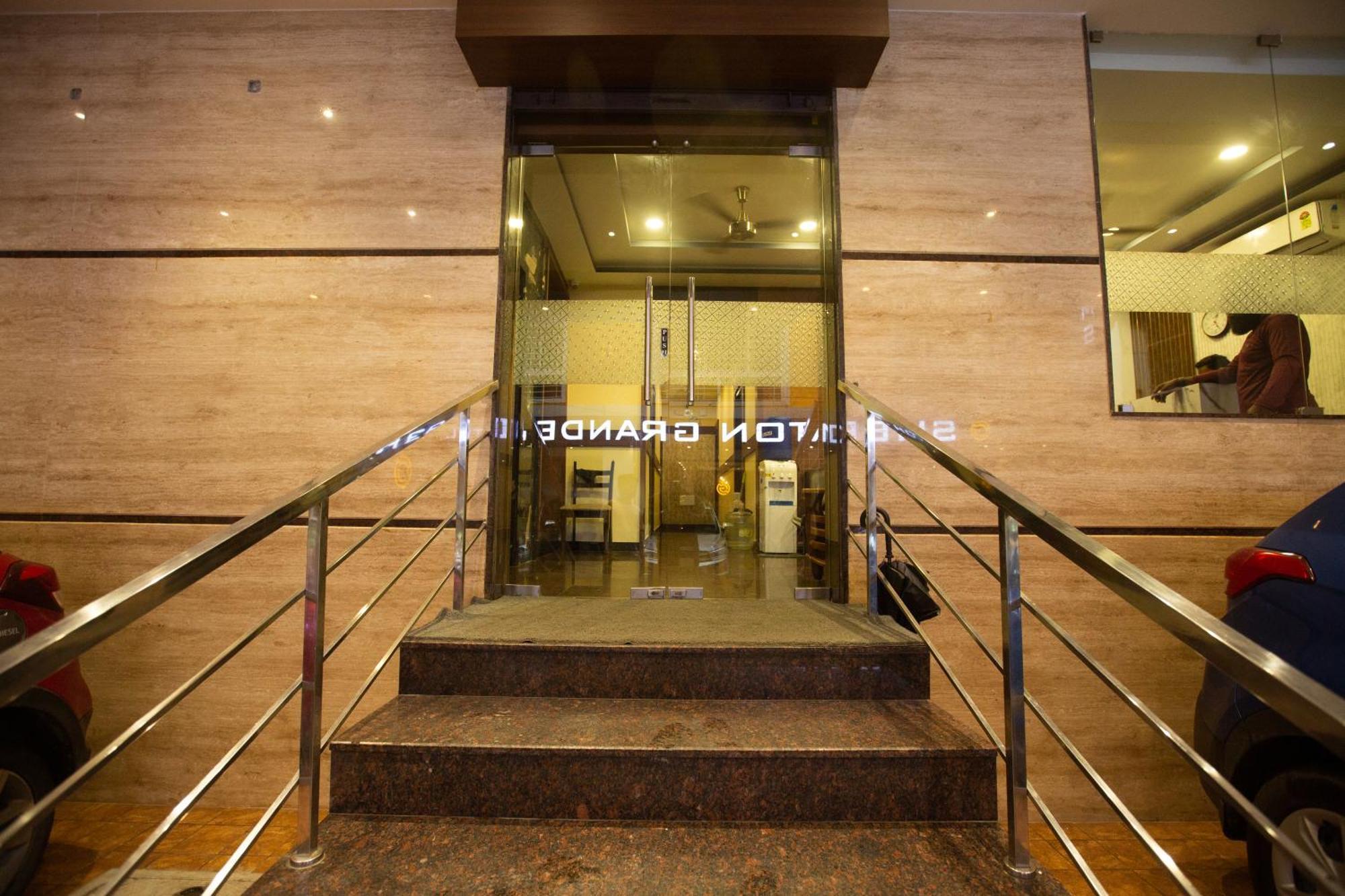The Park Avenue Hotel - Business Class Hotel Near Central Railway Station Chennai Periyamet Екстериор снимка