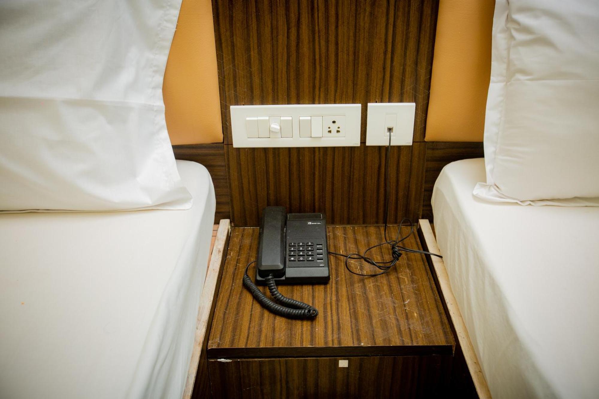 The Park Avenue Hotel - Business Class Hotel Near Central Railway Station Chennai Periyamet Екстериор снимка