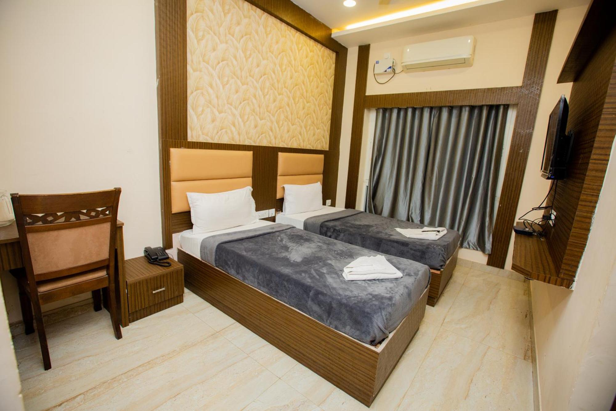 The Park Avenue Hotel - Business Class Hotel Near Central Railway Station Chennai Periyamet Екстериор снимка