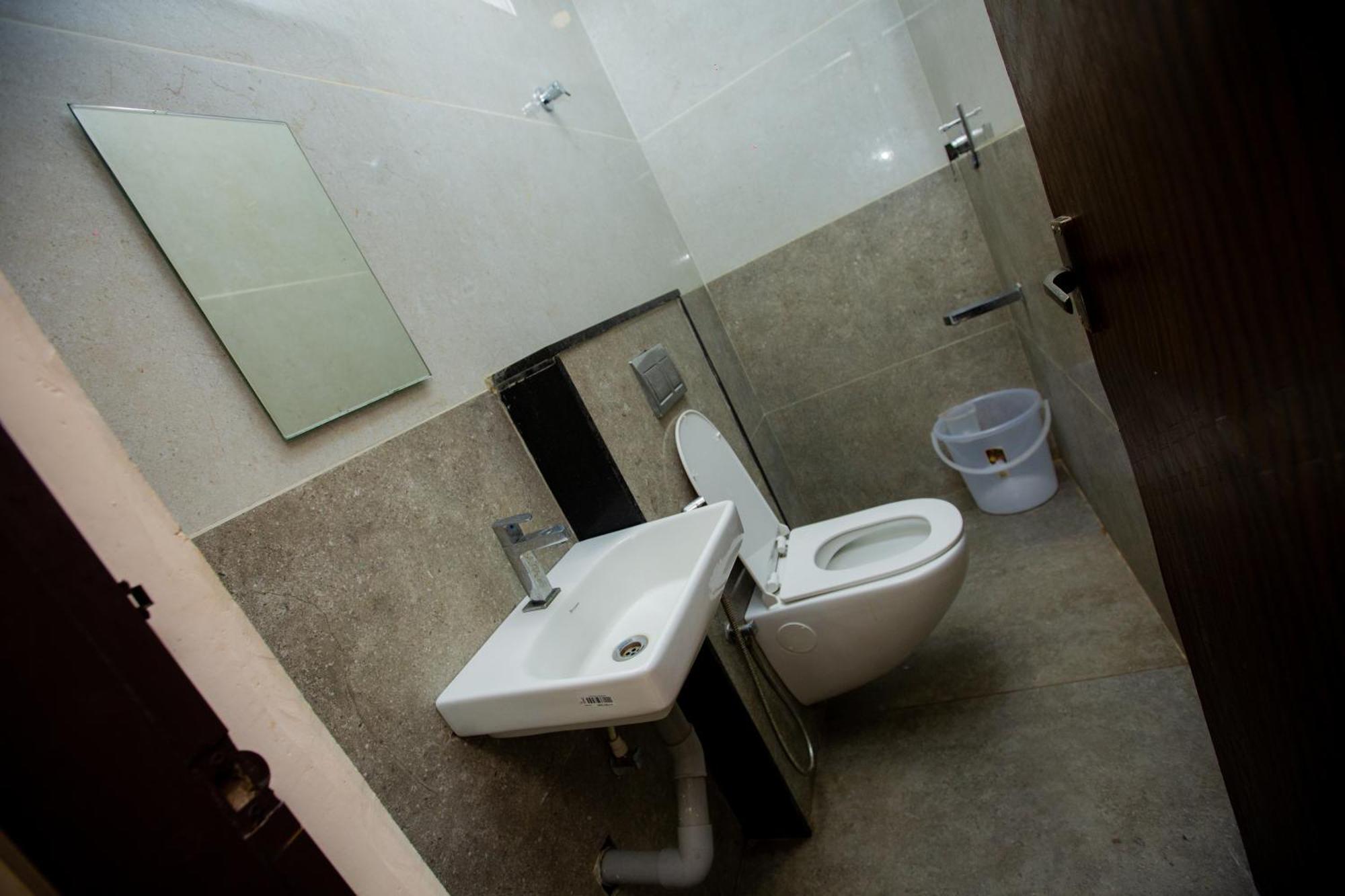 The Park Avenue Hotel - Business Class Hotel Near Central Railway Station Chennai Periyamet Екстериор снимка