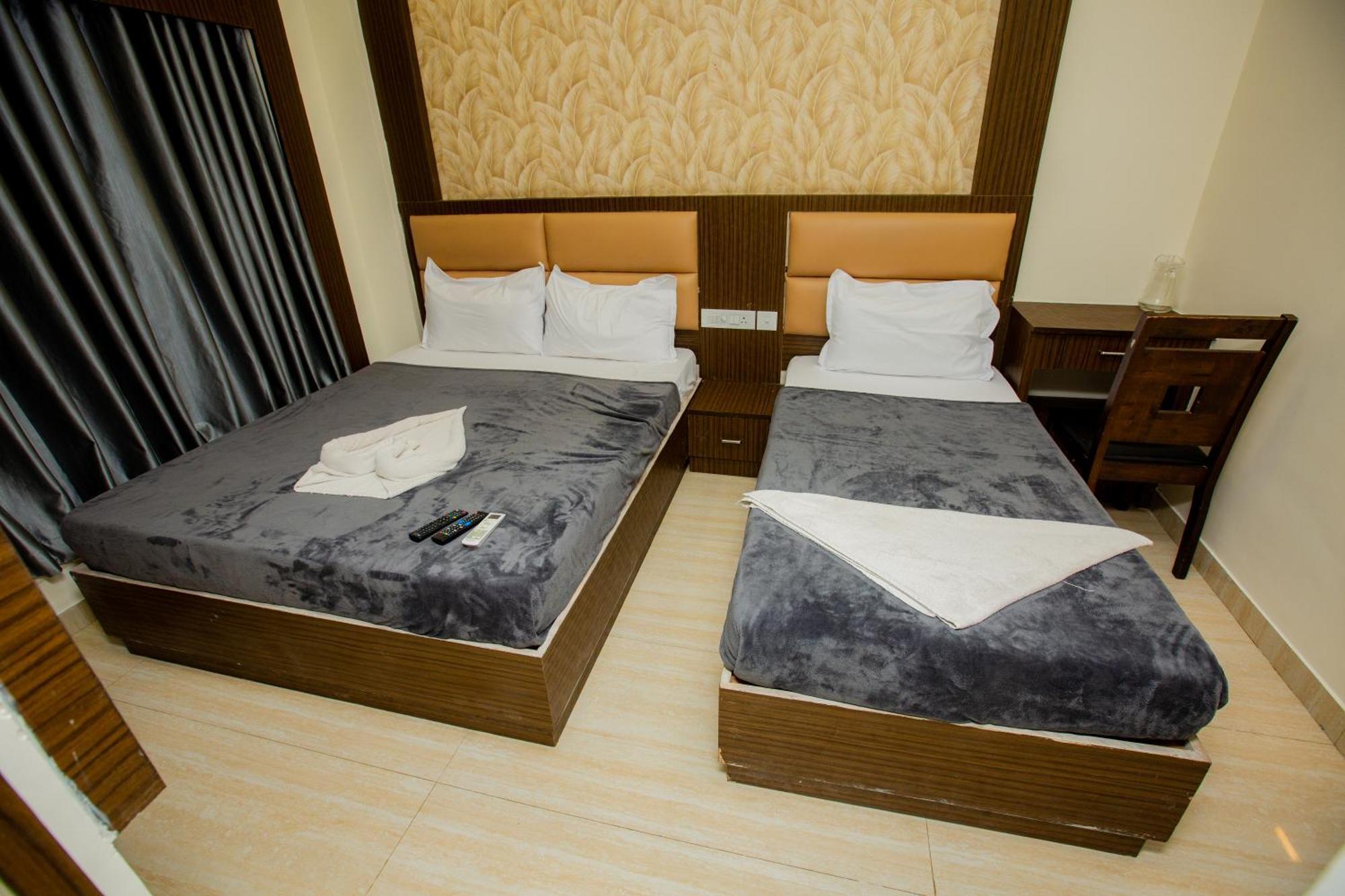 The Park Avenue Hotel - Business Class Hotel Near Central Railway Station Chennai Periyamet Екстериор снимка